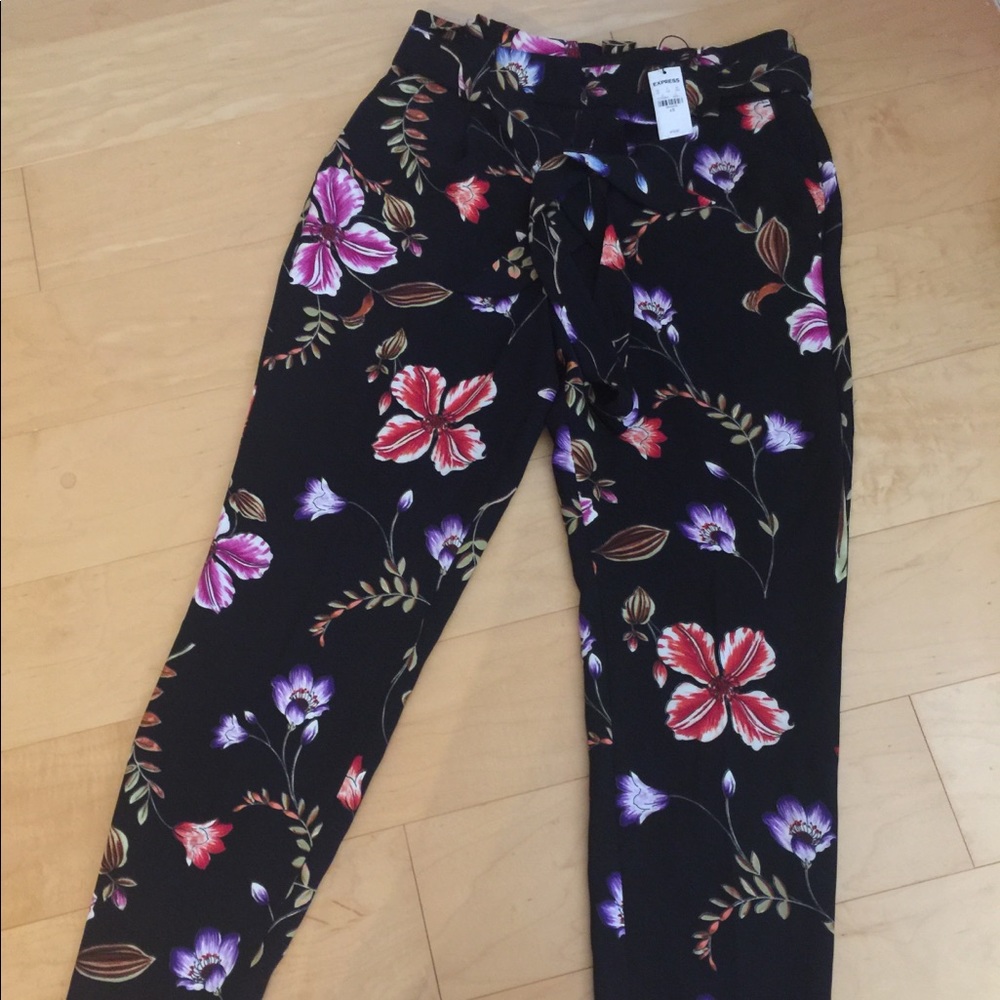 Express Floral Ankle High Rise Pant with Waist Tie